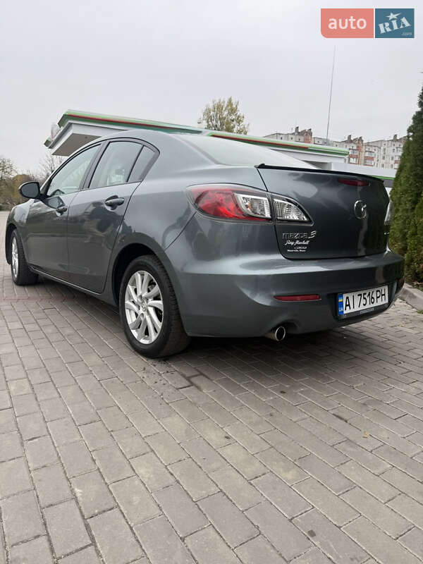 Седан Mazda 3 2012 в Білій Церкві