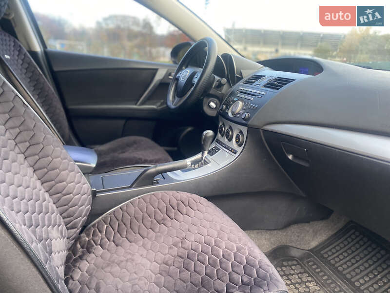Седан Mazda 3 2011 в Івано-Франківську фото 27 Седан Mazda 3 2011 в Івано-Франківську