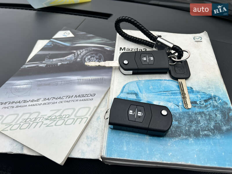 Седан Mazda 3 2007 в Ровно