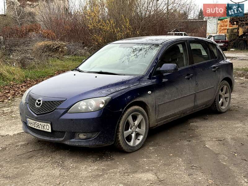 Хэтчбек Mazda 3 2004 в Каменец-Подольском