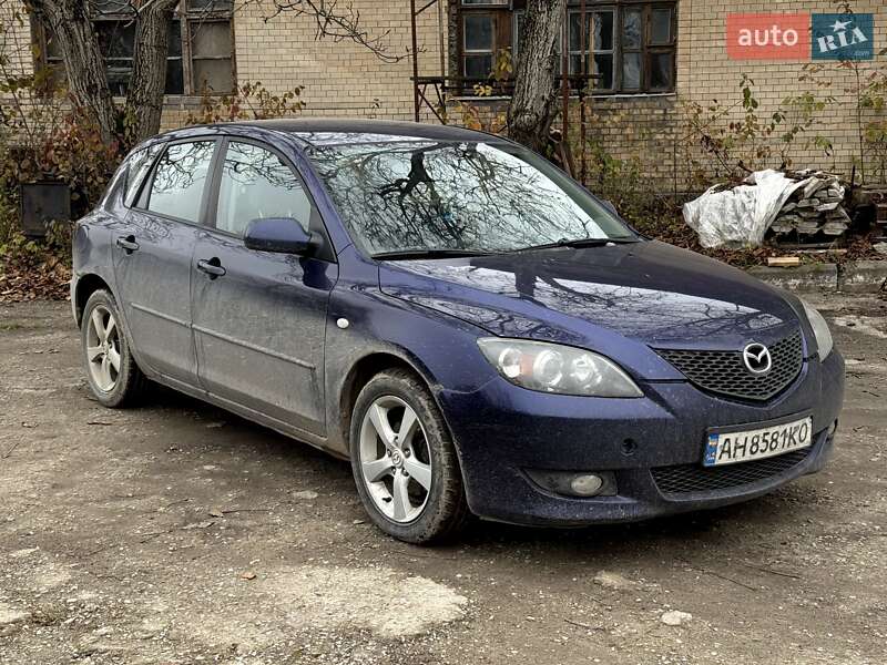 Хэтчбек Mazda 3 2004 в Каменец-Подольском