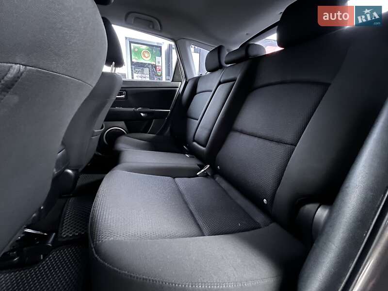 Хэтчбек Mazda 3 2008 в Виннице