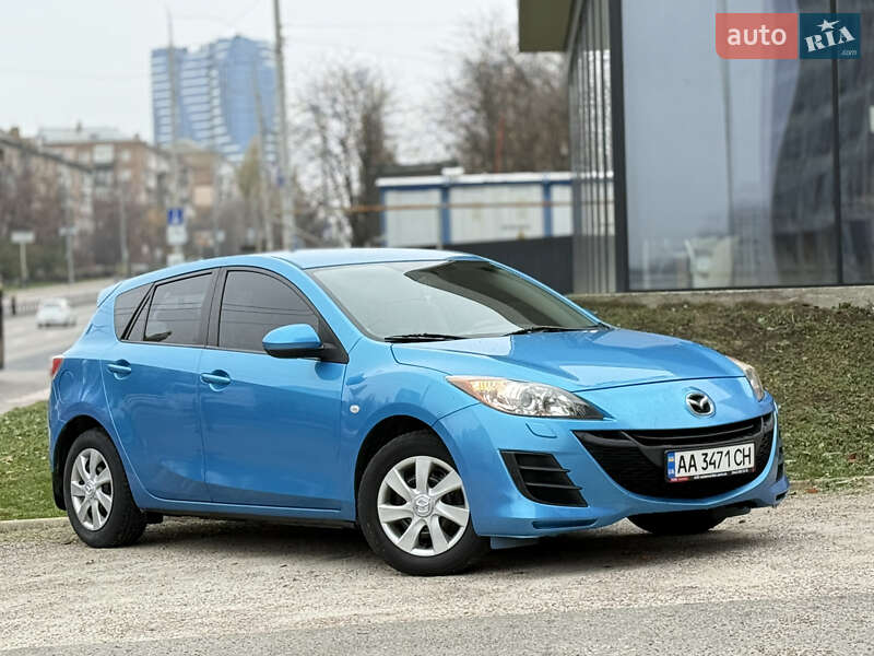 Хетчбек Mazda 3 2010 в Києві