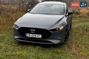Хэтчбек Mazda 3 2023 в Чернигове
