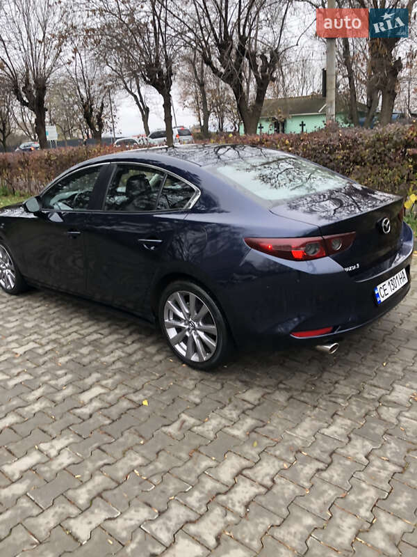 Седан Mazda 3 2020 в Чернівцях