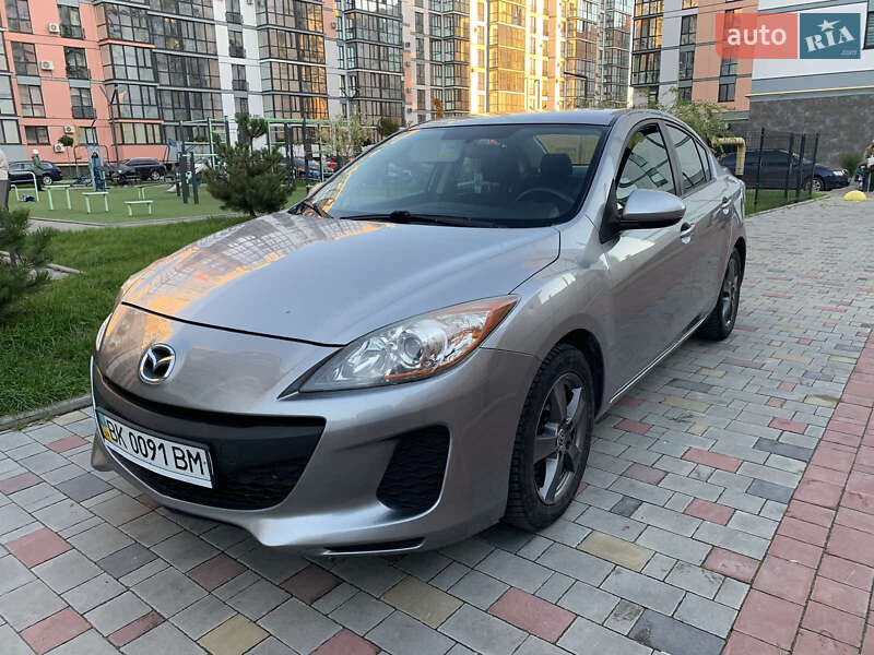 Mazda 3 2012