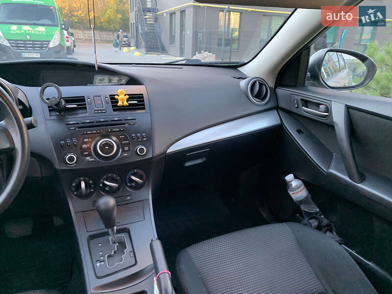 Седан Mazda 3 2012 в Луцьку фото 10 Седан Mazda 3 2012 в Луцьку