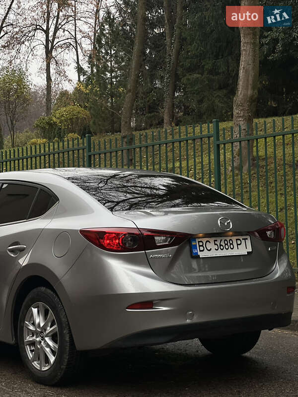 Седан Mazda 3 2016 в Львові фото 5 Седан Mazda 3 2016 в Львові