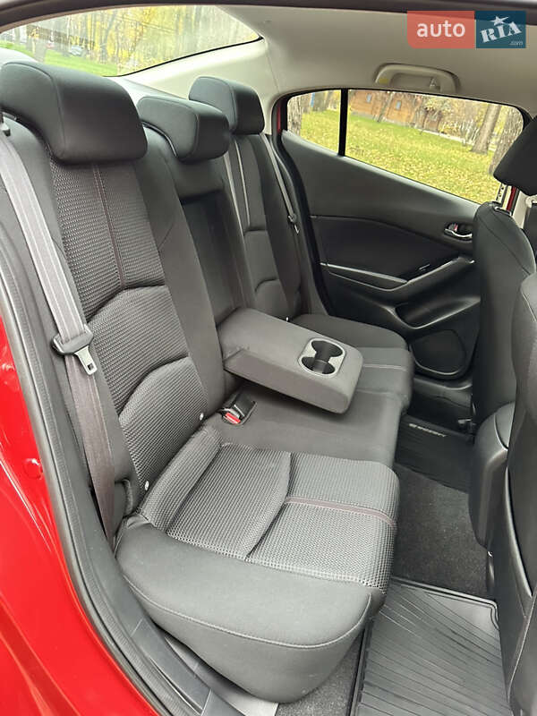 Седан Mazda 3 2017 в Києві фото 34 Седан Mazda 3 2017 в Києві