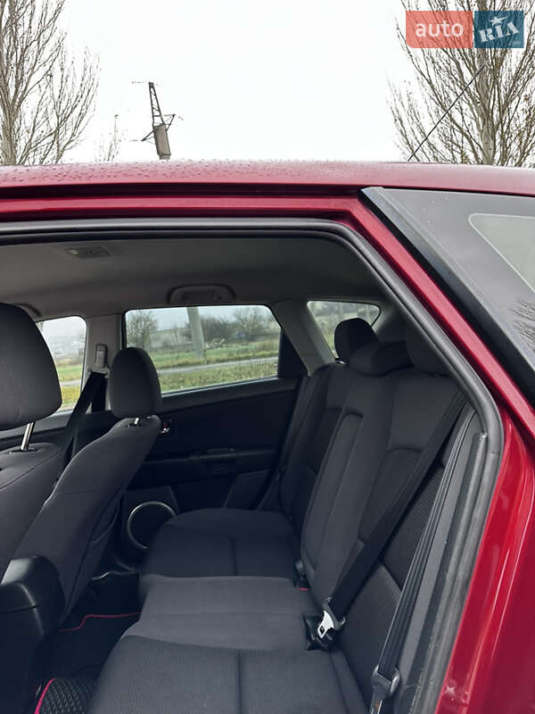 Хетчбек Mazda 3 2008 в Томаківці