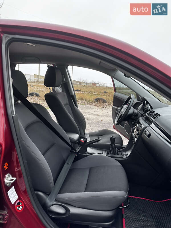 Хетчбек Mazda 3 2008 в Томаківці