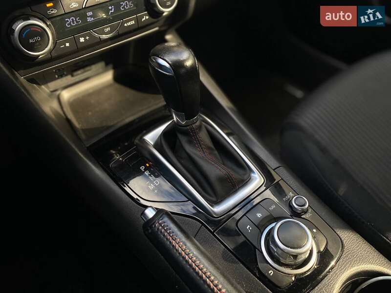 Седан Mazda 3 2014 в Києві