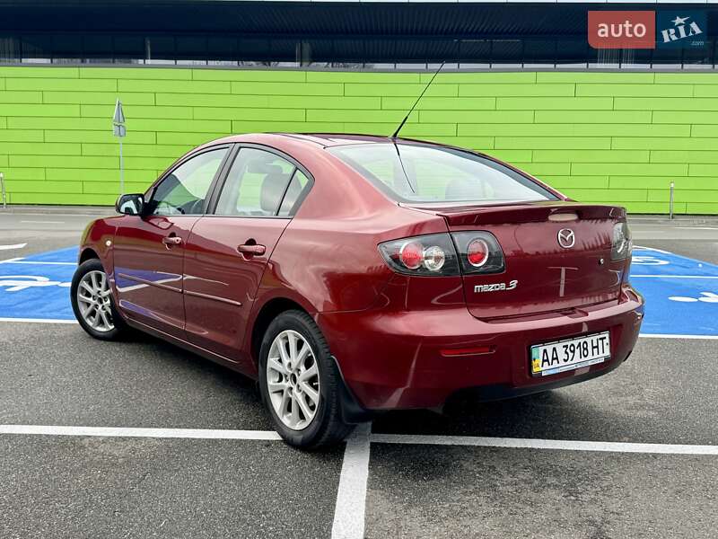 Седан Mazda 3 2008 в Киеве