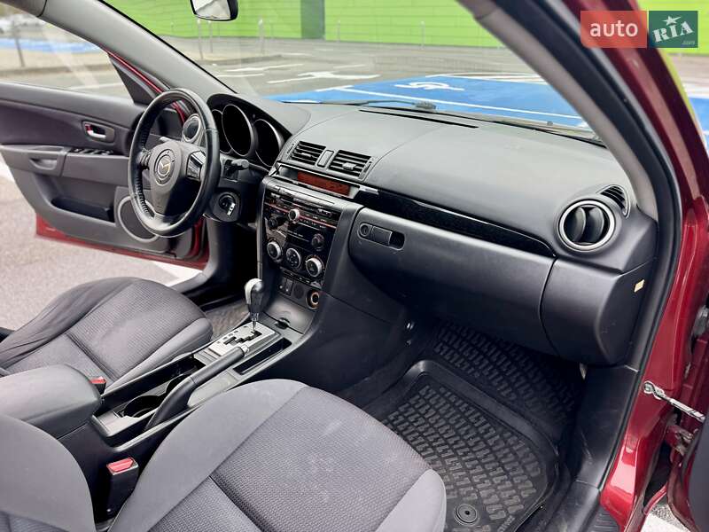 Седан Mazda 3 2008 в Киеве