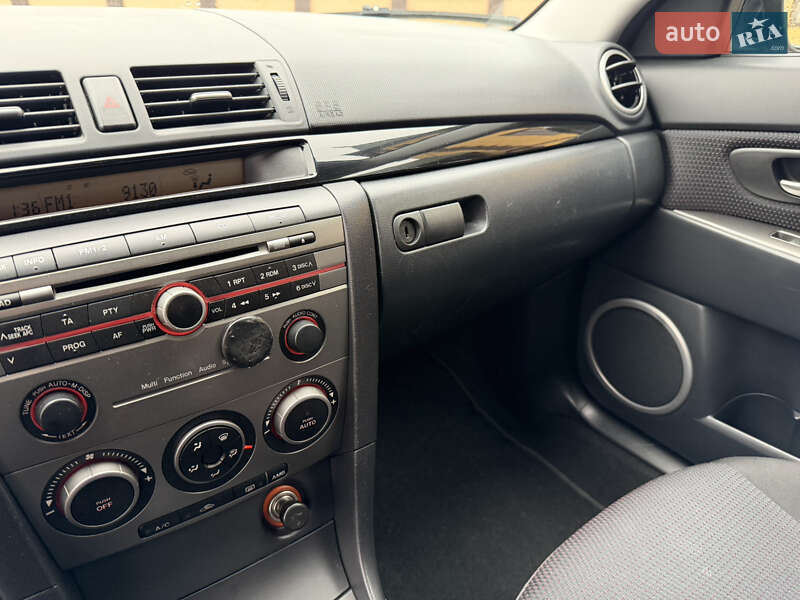 Хэтчбек Mazda 3 2007 в Черновцах фото 12 Хэтчбек Mazda 3 2007 в Черновцах