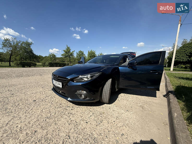 Седан Mazda 3 2013 в Кривому Розі