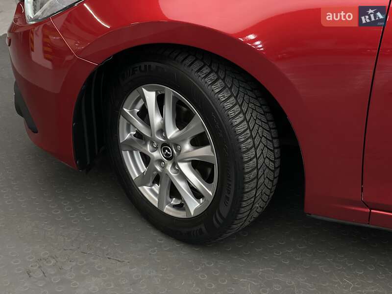 Хетчбек Mazda 3 2014 в Києві