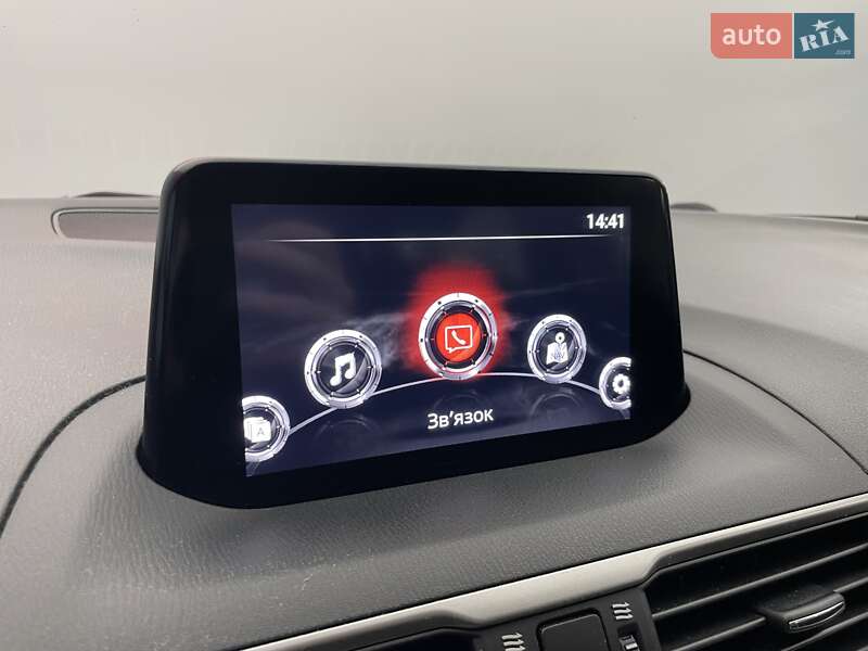 Хэтчбек Mazda 3 2018 в Киеве