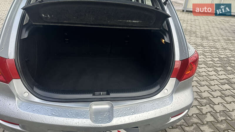 Хетчбек Mazda 3 2004 в Чернівцях фото 9 Хетчбек Mazda 3 2004 в Чернівцях