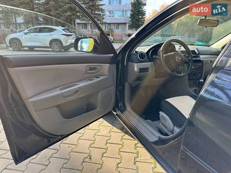 Хэтчбек Mazda 3 2006 в Тернополе