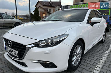 Седан Mazda 3 2017 в Вінниці