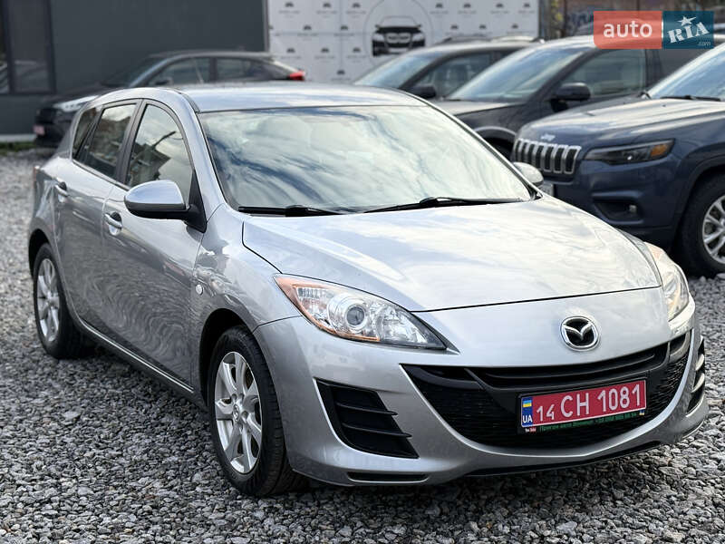 Хэтчбек Mazda 3 2010 в Виннице