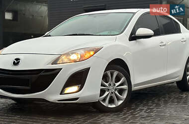 Седан Mazda 3 2010 в Дніпрі