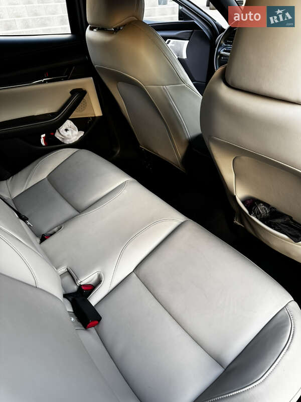 Хэтчбек Mazda 3 2019 в Львове