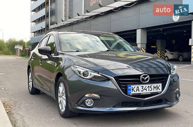 Седан Mazda 3 2015 в Вишгороді