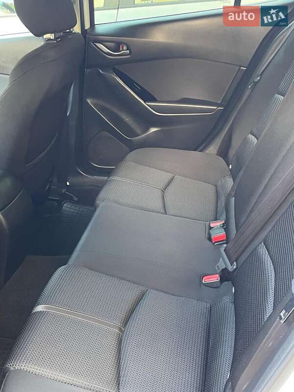 Седан Mazda 3 2017 в Ізмаїлі