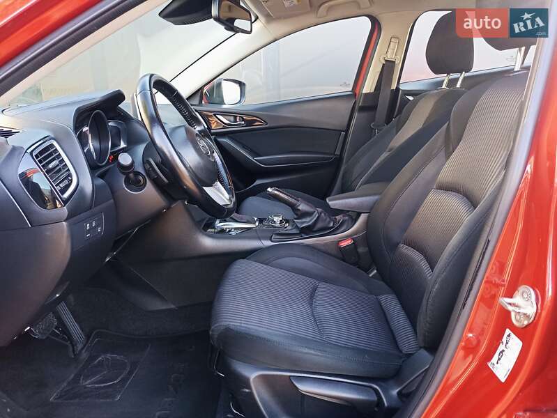 Хетчбек Mazda 3 2016 в Львові фото 25 Хетчбек Mazda 3 2016 в Львові