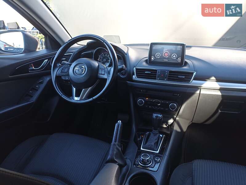 Хетчбек Mazda 3 2016 в Львові фото 30 Хетчбек Mazda 3 2016 в Львові