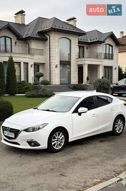 Седан Mazda 3 2013 в Киеве