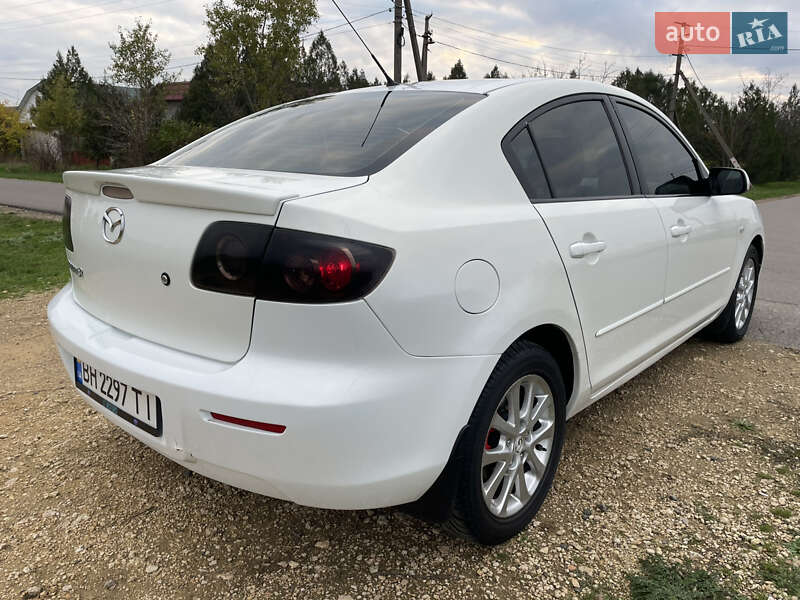 Седан Mazda 3 2008 в Одесі
