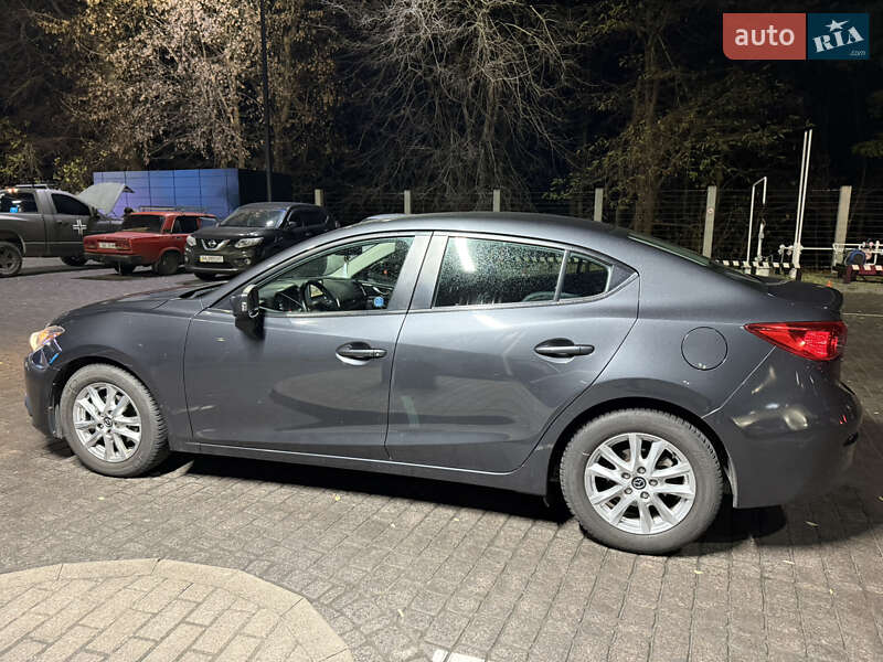Седан Mazda 3 2015 в Киеве фото 11 Седан Mazda 3 2015 в Киеве