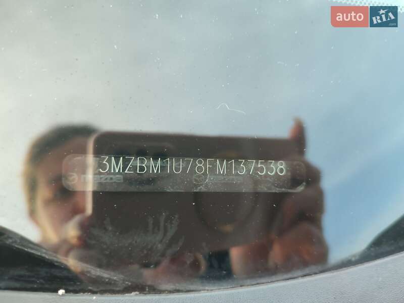 Седан Mazda 3 2014 в Звягелі