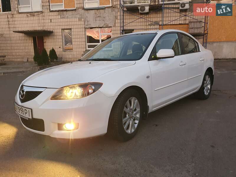 Седан Mazda 3 2007 в Киеве