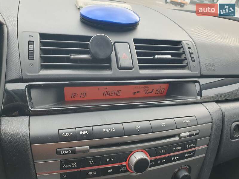 Седан Mazda 3 2007 в Киеве