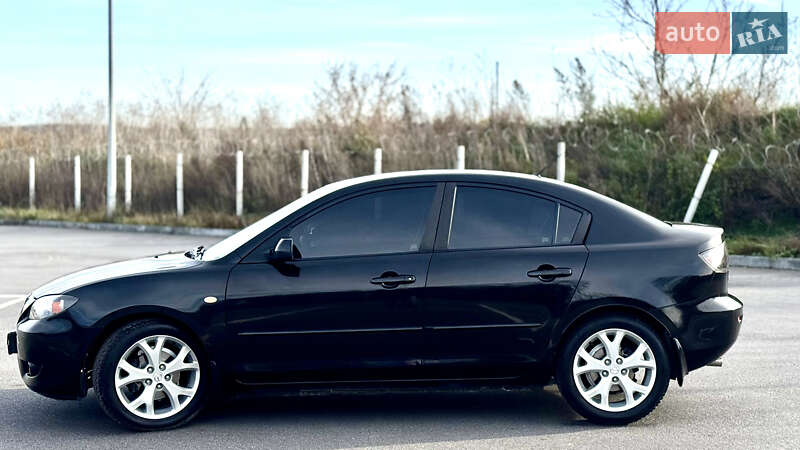 Седан Mazda 3 2006 в Виннице