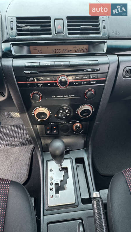 Седан Mazda 3 2006 в Виннице