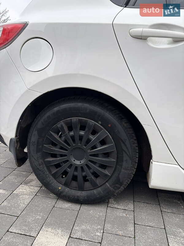 Хетчбек Mazda 3 2010 в Ужгороді фото 17 Хетчбек Mazda 3 2010 в Ужгороді