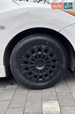 Хэтчбек Mazda 3 2010 в Ужгороде