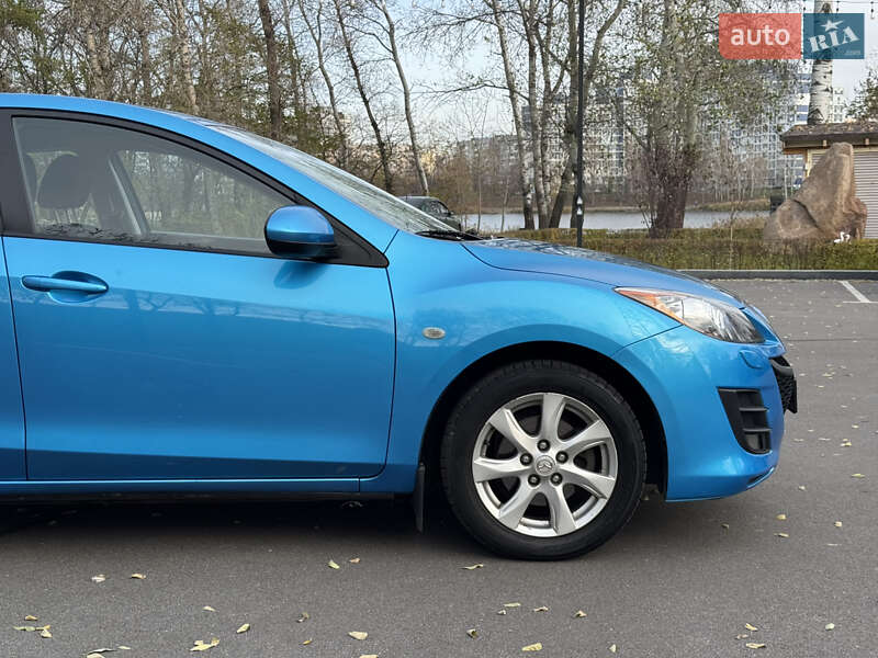 Седан Mazda 3 2010 в Києві фото 16 Седан Mazda 3 2010 в Києві