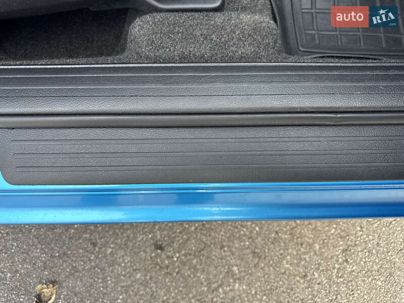 Седан Mazda 3 2010 в Києві фото 40 Седан Mazda 3 2010 в Києві