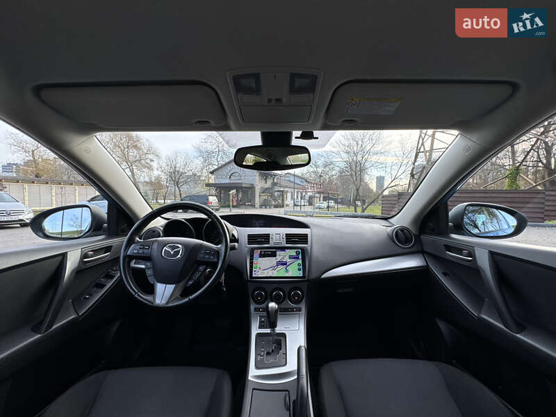 Седан Mazda 3 2010 в Києві фото 44 Седан Mazda 3 2010 в Києві