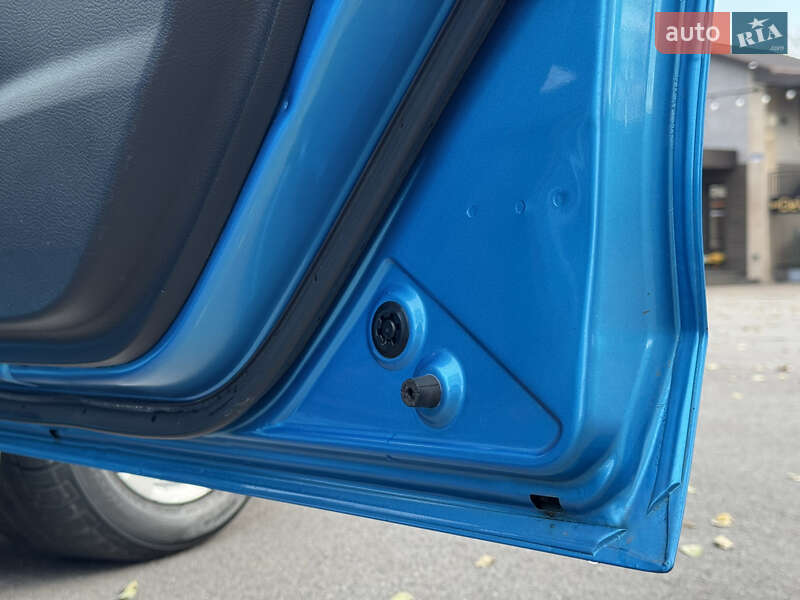 Седан Mazda 3 2010 в Києві фото 59 Седан Mazda 3 2010 в Києві