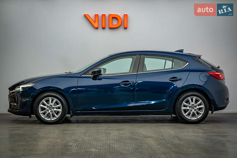 Хетчбек Mazda 3 2016 в Києві фото 3 Хетчбек Mazda 3 2016 в Києві