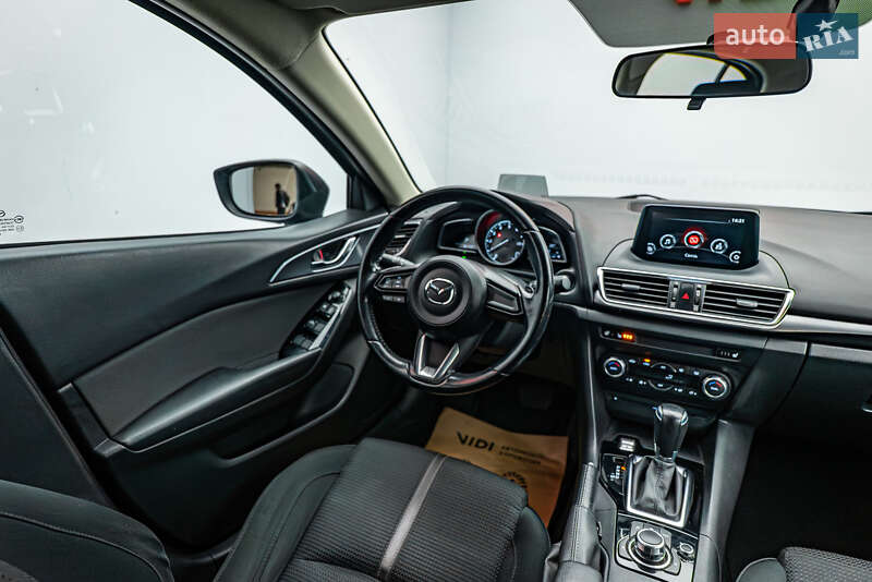 Хетчбек Mazda 3 2016 в Києві фото 11 Хетчбек Mazda 3 2016 в Києві