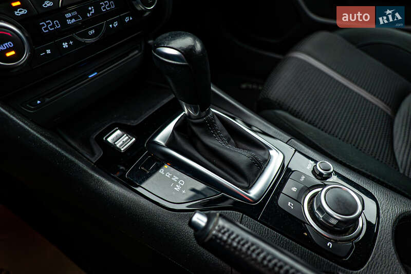 Хетчбек Mazda 3 2016 в Києві фото 20 Хетчбек Mazda 3 2016 в Києві