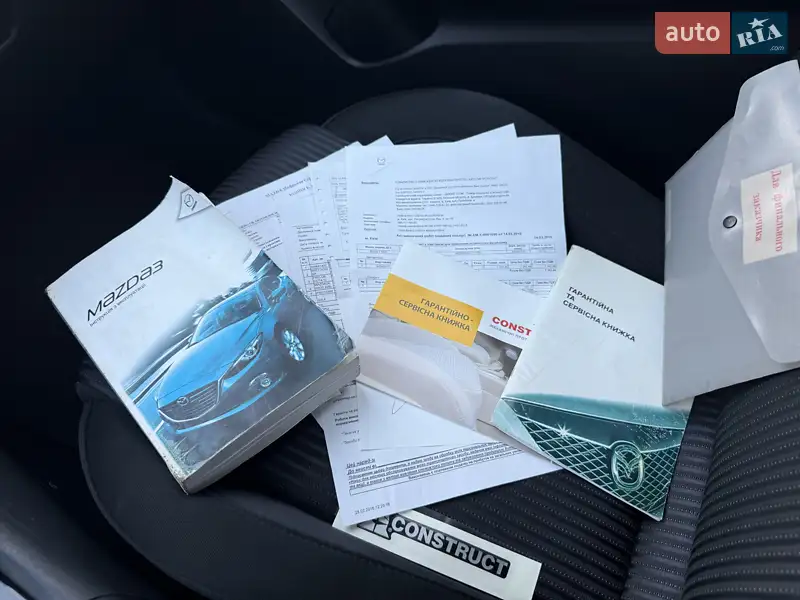 Седан Mazda 3 2013 в Києві документ 2 фото Седан Mazda 3 2013 в Києві документ